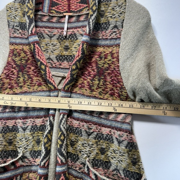 Free People Sweater Womens XS Wool Blend Boho Fuzzy Fair Isle Cardigan Pullover - Picture 5 of 12